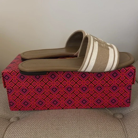 TORY BURCH Double T Jacquard Slide - Picture 5 of 7